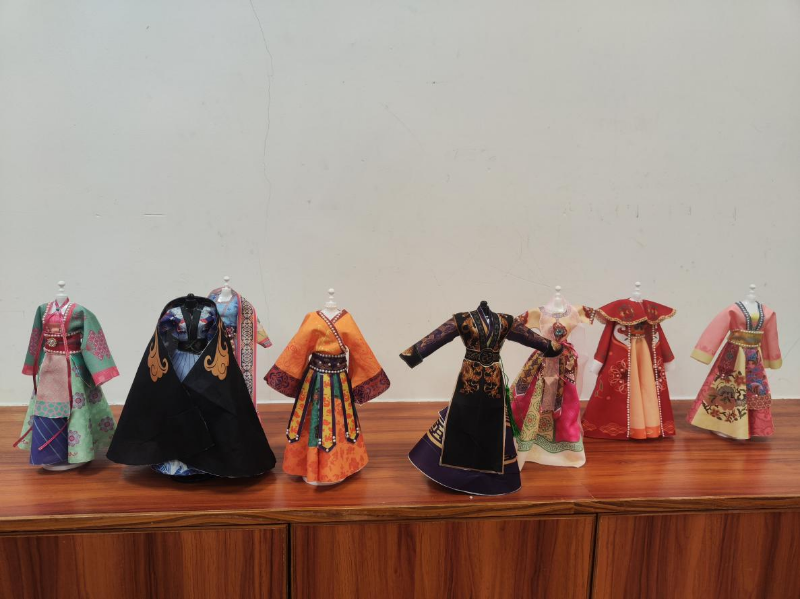 ff9a5729d5e42f18fa0b925a8166ae98.png