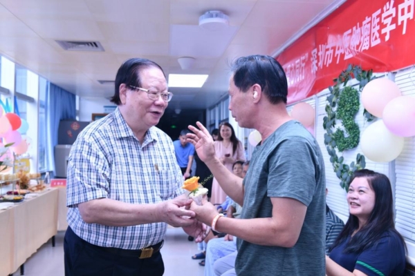 圖片中醫院3.jpg